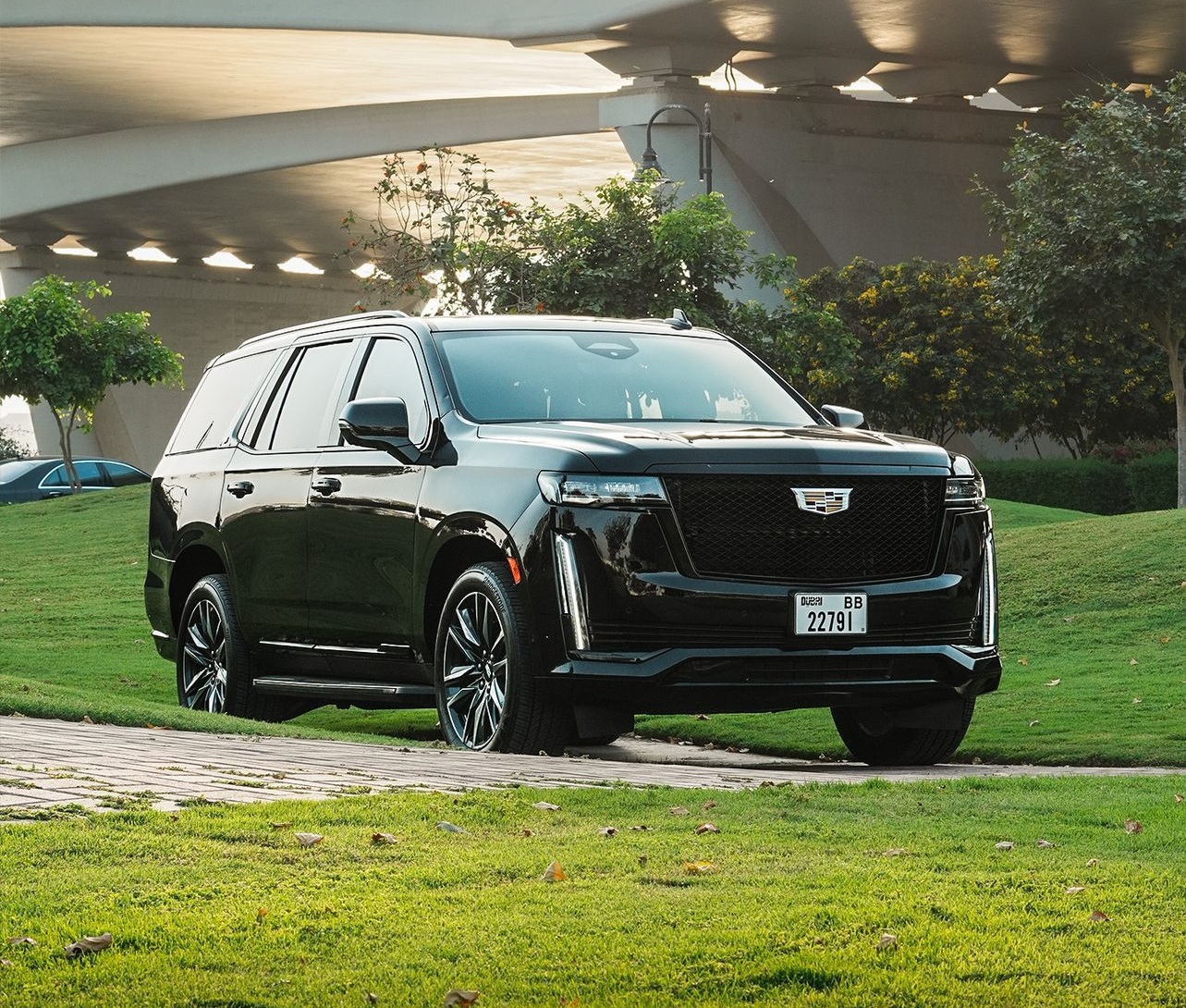 Cadillac Escalade — photo 1